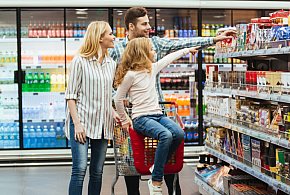 Polacy ruszą do sklepów? Taka niedziela nie zdarza się często-364865