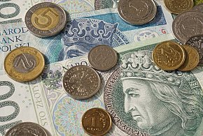 Na konta Polaków popłyną przelewy. Pieniądze już od wtorku-364914
