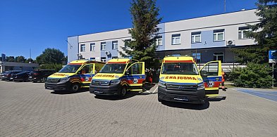 Zamojskie pogotowie ma nowe karetki-365073