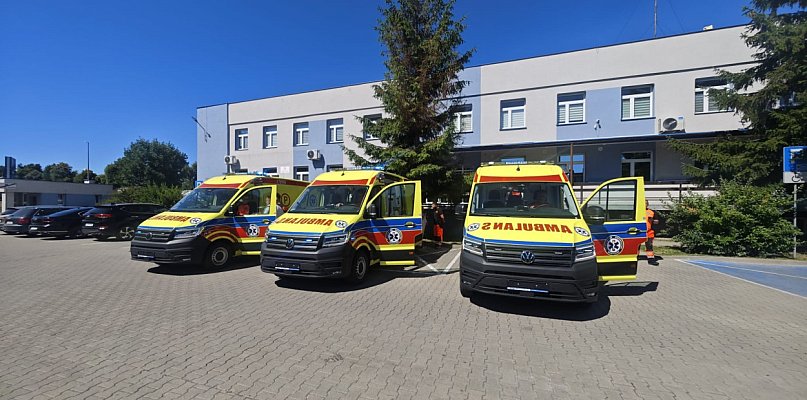 Zamojskie pogotowie ma nowe karetki - 365073