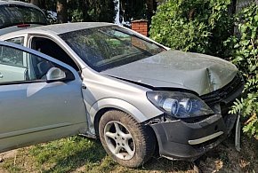 Gmina Miączyn. Jechał na zakazie i uderzył w płot-365221