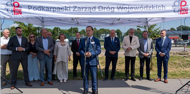 W Dachnowie podsumowano kluczowy projekt drogowy na Roz-365326