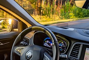 Masz to auto w garażu? Producent natychmiast wzywa na kontrolę!-366652