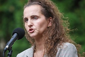 Rzeczniczka MSWiA: trwają prace nad aplikacją dotyczącą schronów i miejsc doraźneg-366673