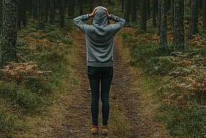 Dzielnicowy odnalazł zagubione grzybiarki-367149