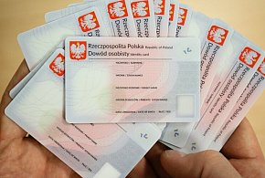 Ponad połowa Polaków nigdy nie sprawdzało, kto ma prawo żądać od nich PESEL-u-367376