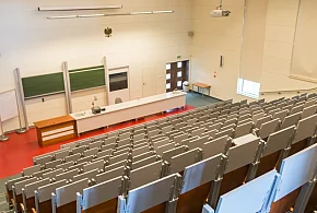 Uczelnie przeżywają oblężenie. Ten kierunek przyciąga tłumy-368079