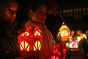 W niedzielę w Kościele katolickim rozpoczyna się adwent-368180