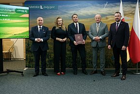 30 mln zł dla trzech powiatów na scalanie gruntów-368849