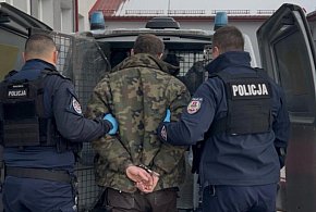41-latek z Izbicy aresztowany za znęcanie się nad matką-369103