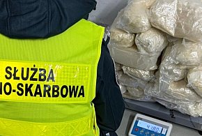 Mefedron za 2,5 mln zł przejęty przez KAS i SG