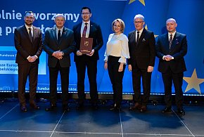 36 mln zł na edukację i inicjatywy społeczne