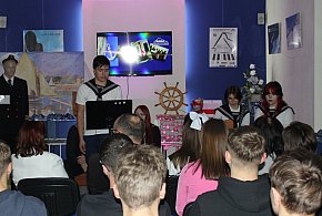 Sztuka pod żaglami w zamojskiej bursie