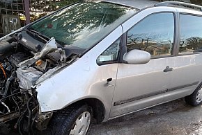 Dramat na torach! Auto wjechało wprost pod pociąg w Szopinku