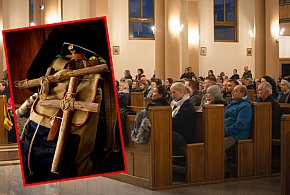 Szli w ciszy przez noc. Setki osób na EDK 2026 w Zamościu