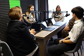 Młodzież z Lubaczowa ma własne studio radiowe