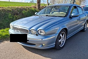 Pijany kierowca Jaguara uciekał przed policją. Miał 2 promile