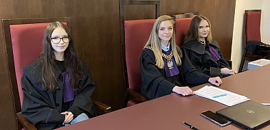 Uczniowie biłgorajskiego ONZ trafili do sądu-367802