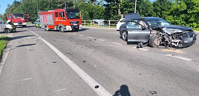 Trzy auta rozbite pod Krasnymstawem. Alarm wysłał... sam samochód