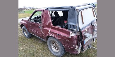 20-latek jechał mimo zakazu. Policja zatrzymała niesprawne auto