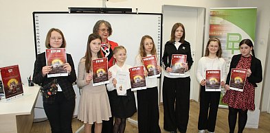 Ta słynna Siódemka z Zamościa – młodzi mistrzowie czytania