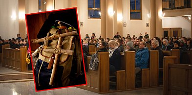 Szli w ciszy przez noc. Setki osób na EDK 2026 w Zamościu