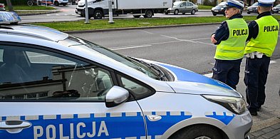 Rozpoczęła się Akcja Znicz, na drogi wyjedzie ponad 5 tys. policjantów-367454