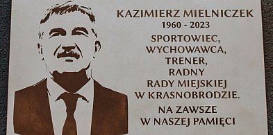 W Krasnobrodzie odsłonięto tablicę pamięci Kazimierza Mielniczka-367937