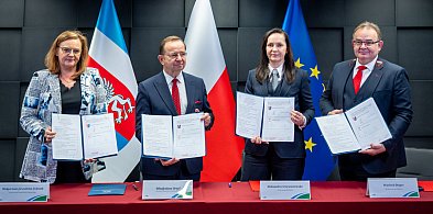 Niemal 900 mln zł dla Polregio na obsługę przewozów kolejowych-368382