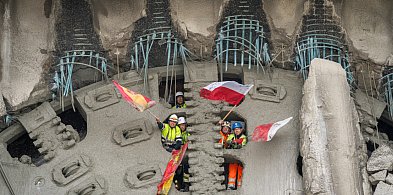 Zakończyło się drążenie pierwszej nitki tunelu na S19-368439