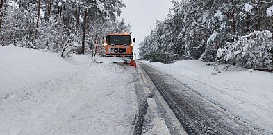 GDDKiA apeluje o ostrożną jazdę; błoto pośniegowe na drogach lubelskiego-369118