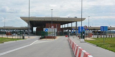 Nieuzbrojony granat na przejściu w Dołobyczowie. 19 osób ewakuowanych