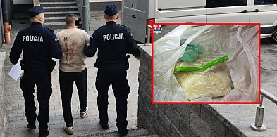 Policyjna akcja w Zamościu. 4300 porcji narkotyków zabezpieczonych