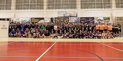 Nocny Turniej Siatkówki w Potoku Górnym. Wielkie emocje