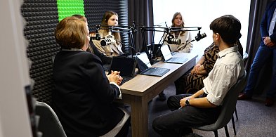 Młodzież z Lubaczowa ma własne studio radiowe