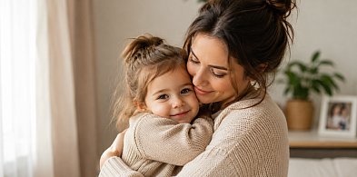 26 maja Polacy obchodzą Dzień Matki; historia tego święta jest dość krótka
