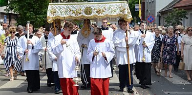 Czy trzeba iść na procesję w Boże Ciało? Oto, kiedy popełnisz grzech