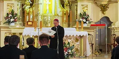Biskup Marian Rojek ogłosił zmiany księży. Pełna lista