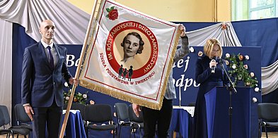 Szkoła w Zwierzyńcu ma nowych patronów-367637