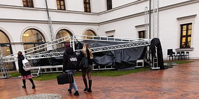 Scena w Zamościu uszkodzona przez śnieg. Nikt nie ucier-368217