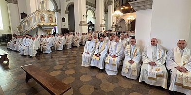 Wielki Czwartek 2026 w Zamościu. Msza Krzyżma w katedrz