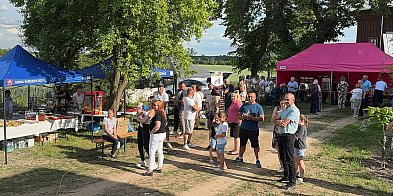 II Piknik u św. Józefa w Dubie. Zebrano 6797 zł na kościół