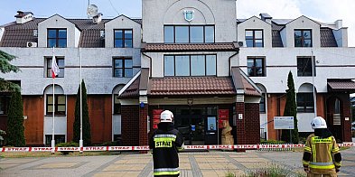 Fałszywe alarmy bombowe w Szczebrzeszynie i Zwierzyńcu