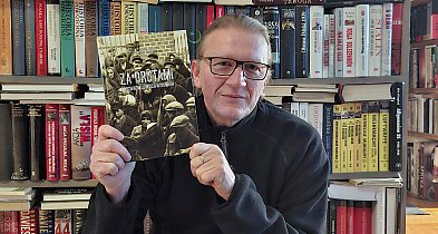 „Za drutami. Z archiwum ludzkich wspomnień”. Spotkanie autorskie w Skierbieszowie-368154