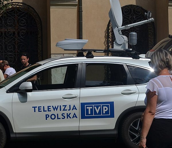 Zmiany w Telewizji Polskiej. Te kanały mogą przejść do historii-366671
