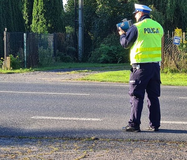 Uwaga kierowcy! Lubelska policja sprawdza prędkość na drogach-366670
