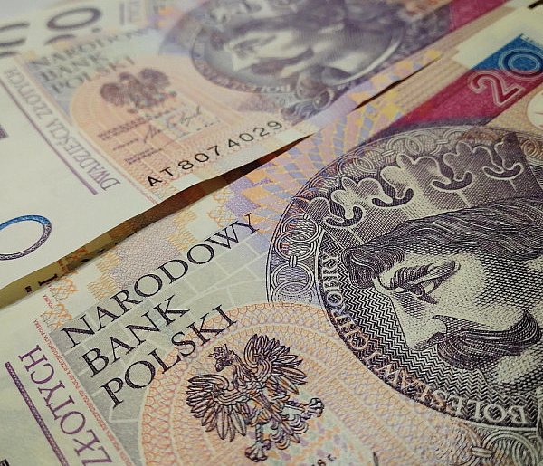 ZUS przeliczy świadczenia. Tyle więcej wpłynie na konta emerytów-367272