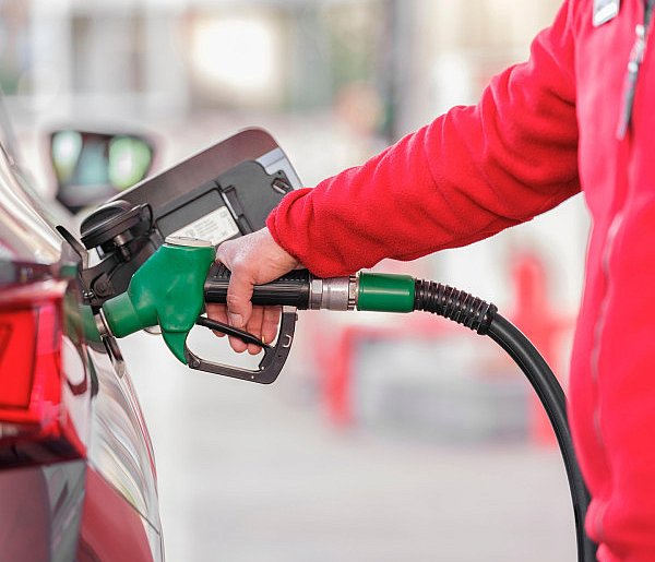 UOKiK skontrolował paliwa. Sprawdź, które stacje wypadły najgorzej-367556