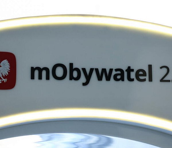 Nauczyciele będą mieli legitymacje służbowe w aplikacji mObywatel-368183