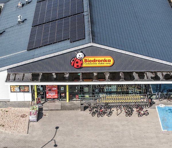 Biedronka zapłaci potężną karę. Sieć kusiła niejasną promocją-368189